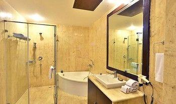 Hotel Orana & New Delhi