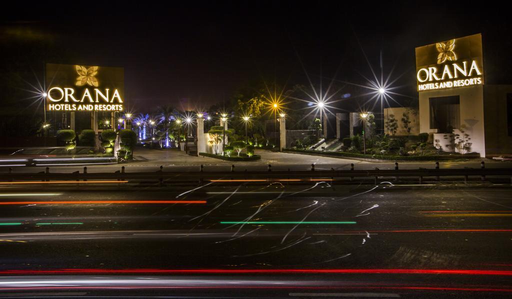 Hotel Orana & New Delhi