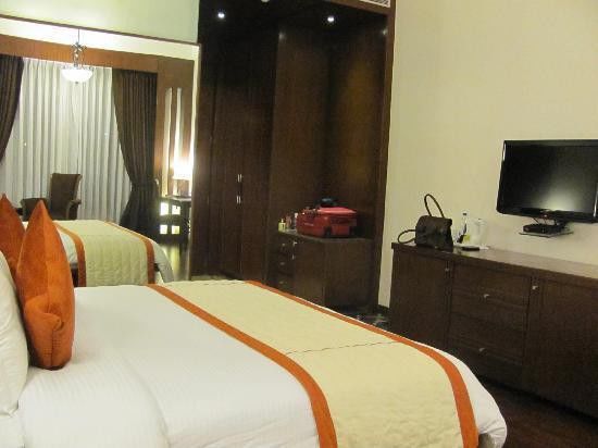 Orana & 4* New Delhi