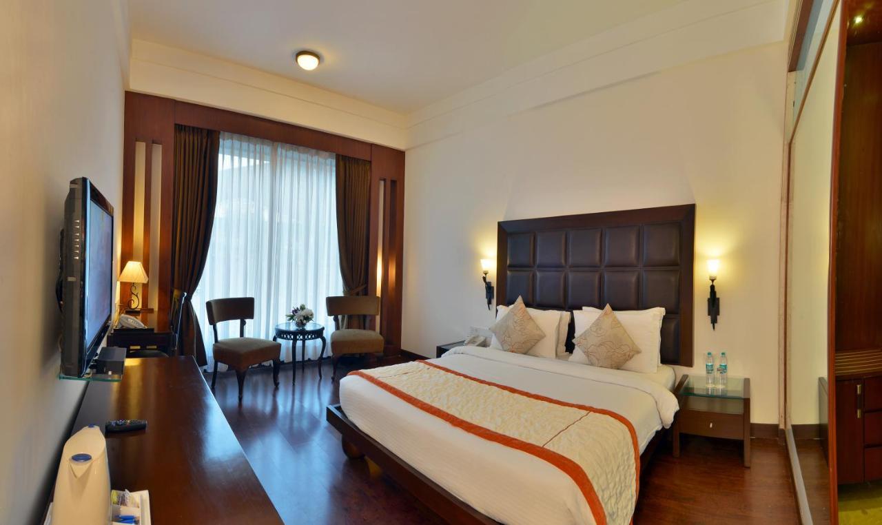 Orana & Hotel New Delhi