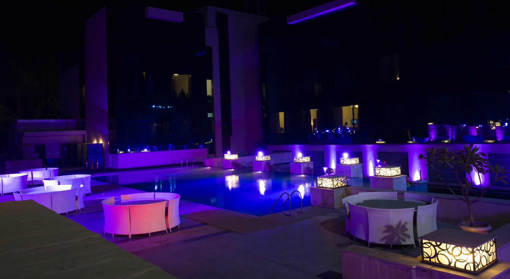 Orana & 4* New Delhi