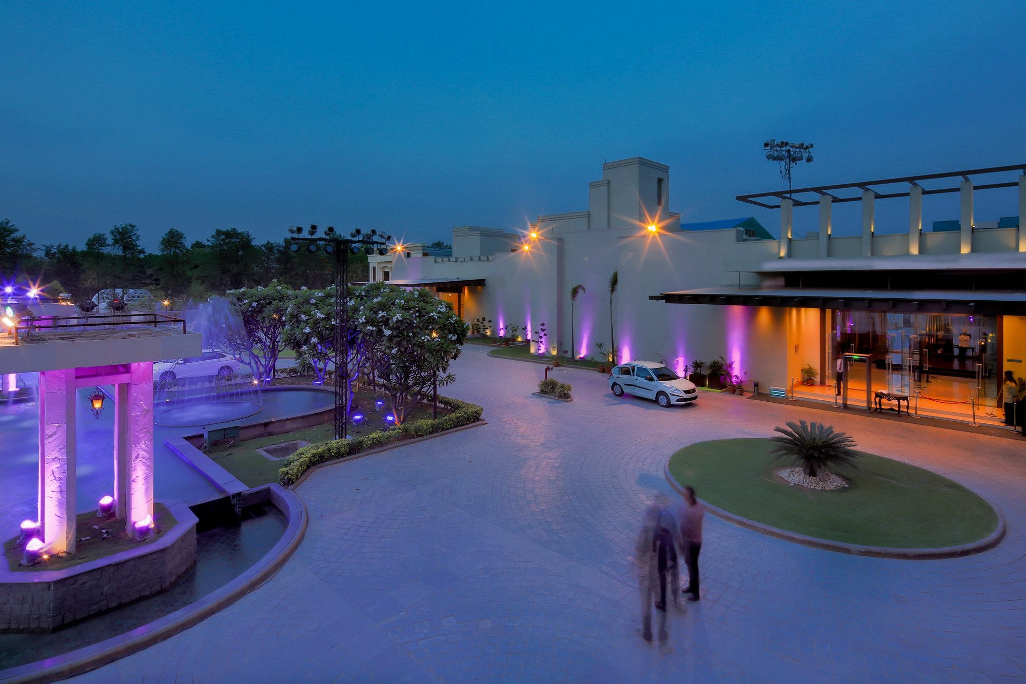 Orana & 4* New Delhi