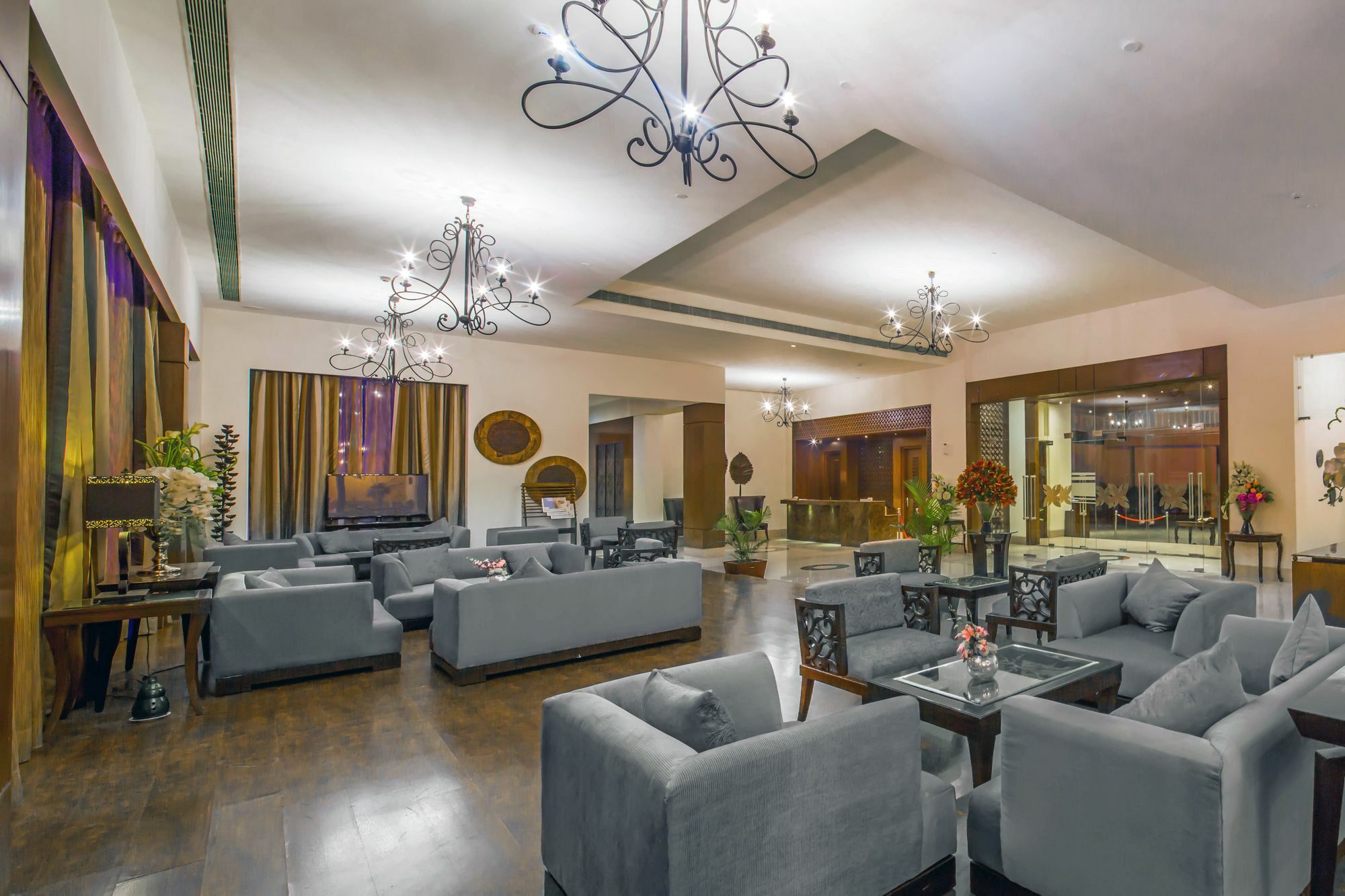Hotel Orana & New Delhi