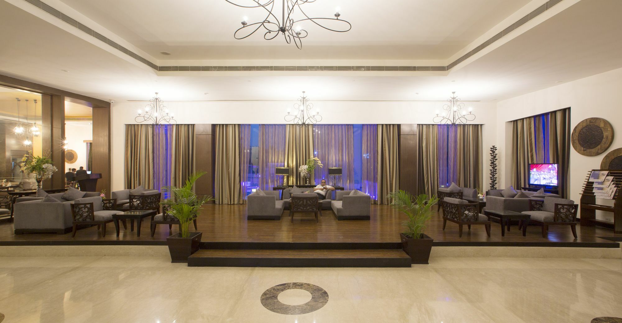 Hotel Orana & New Delhi